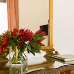 Bed & Breakfast Affreschi Su Luxury 4*