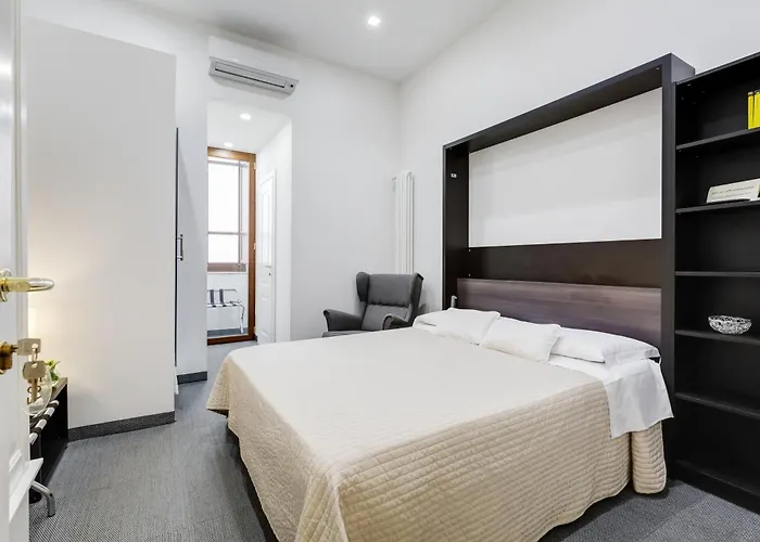 Affreschi Su Luxury 4* רומא
