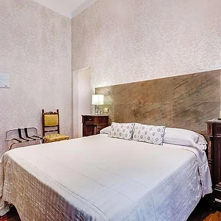 Panzió Affreschi Su Luxury