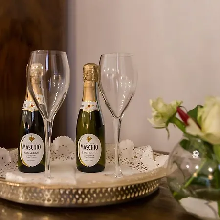 住宿加早餐酒店 阿伏丽斯其苏罗马豪华b&b酒店 4*