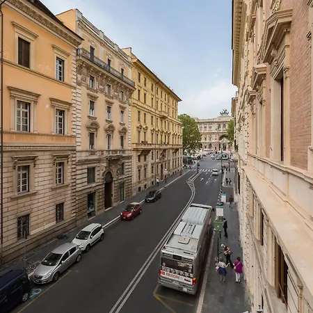 阿伏丽斯其苏罗马豪华b&b酒店 住宿加早餐酒店