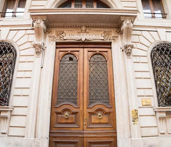 Affreschi Su Luxury Panzió Róma