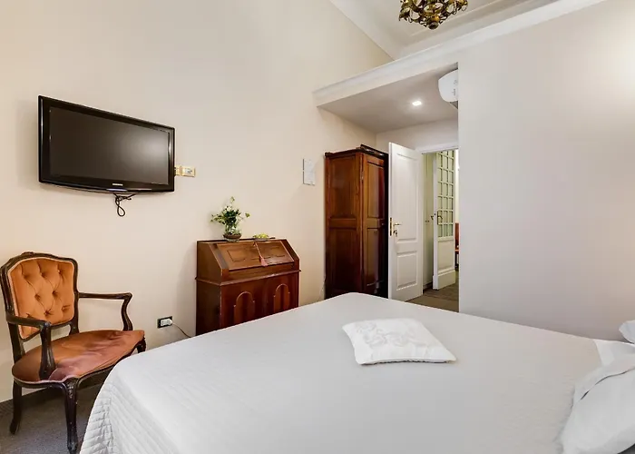 Affreschi Su Luxury Panzió 4*