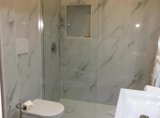 Panzió Affreschi Su Luxury Róma