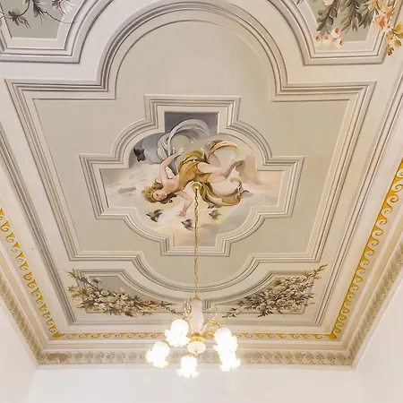 Affreschi Su Luxury Roma
