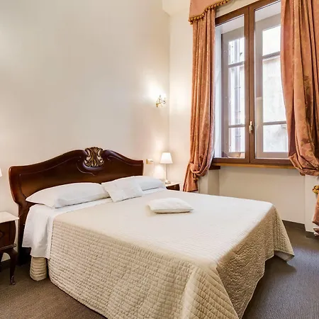 Oda ve Kahvaltı Affreschi Su Luxury